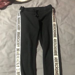 Abercrombie kids joggers